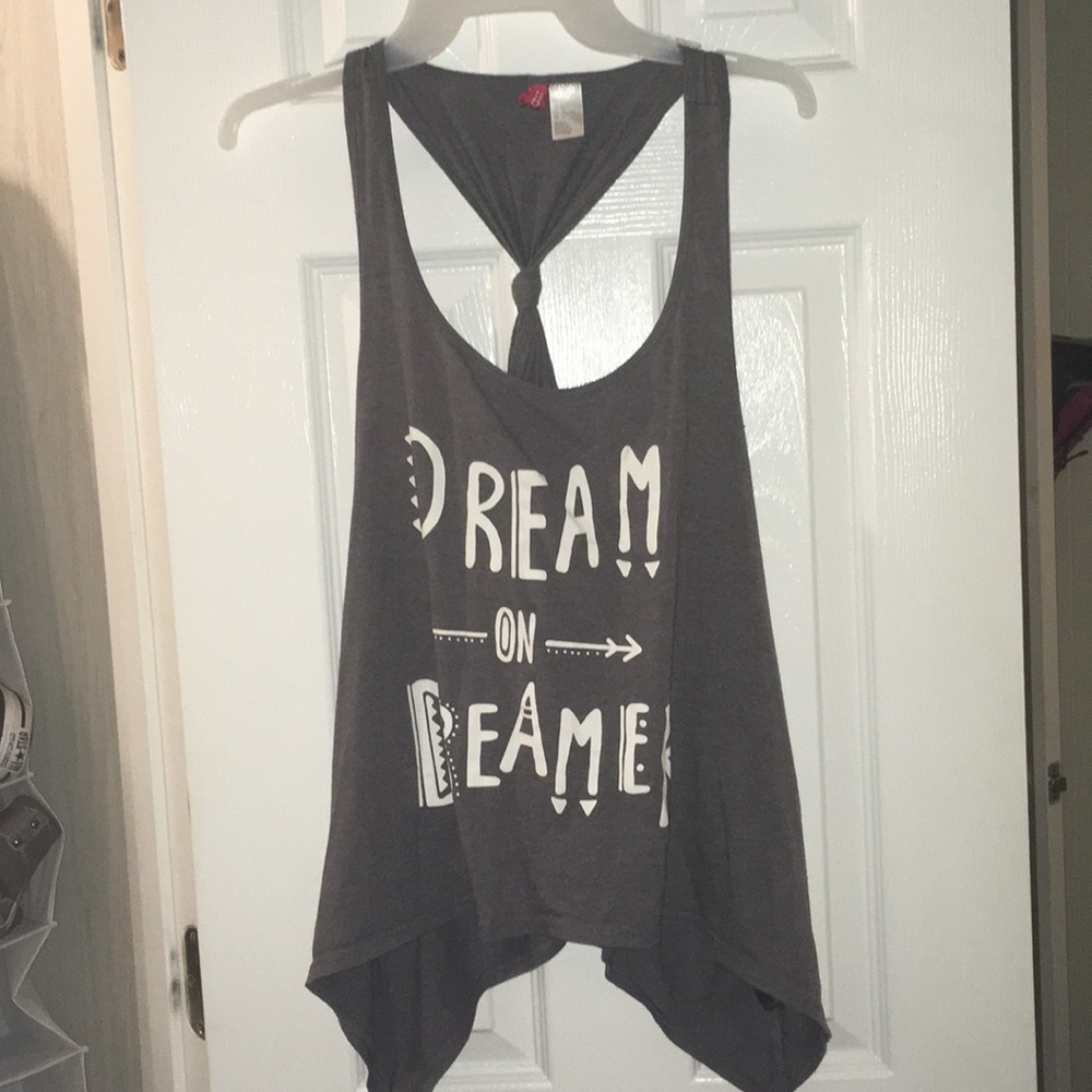 “Dream on Dreamer” Gray Tank Top!